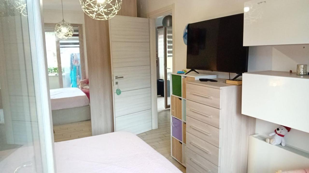 Apartament Pomezia Centro Zewnętrze zdjęcie