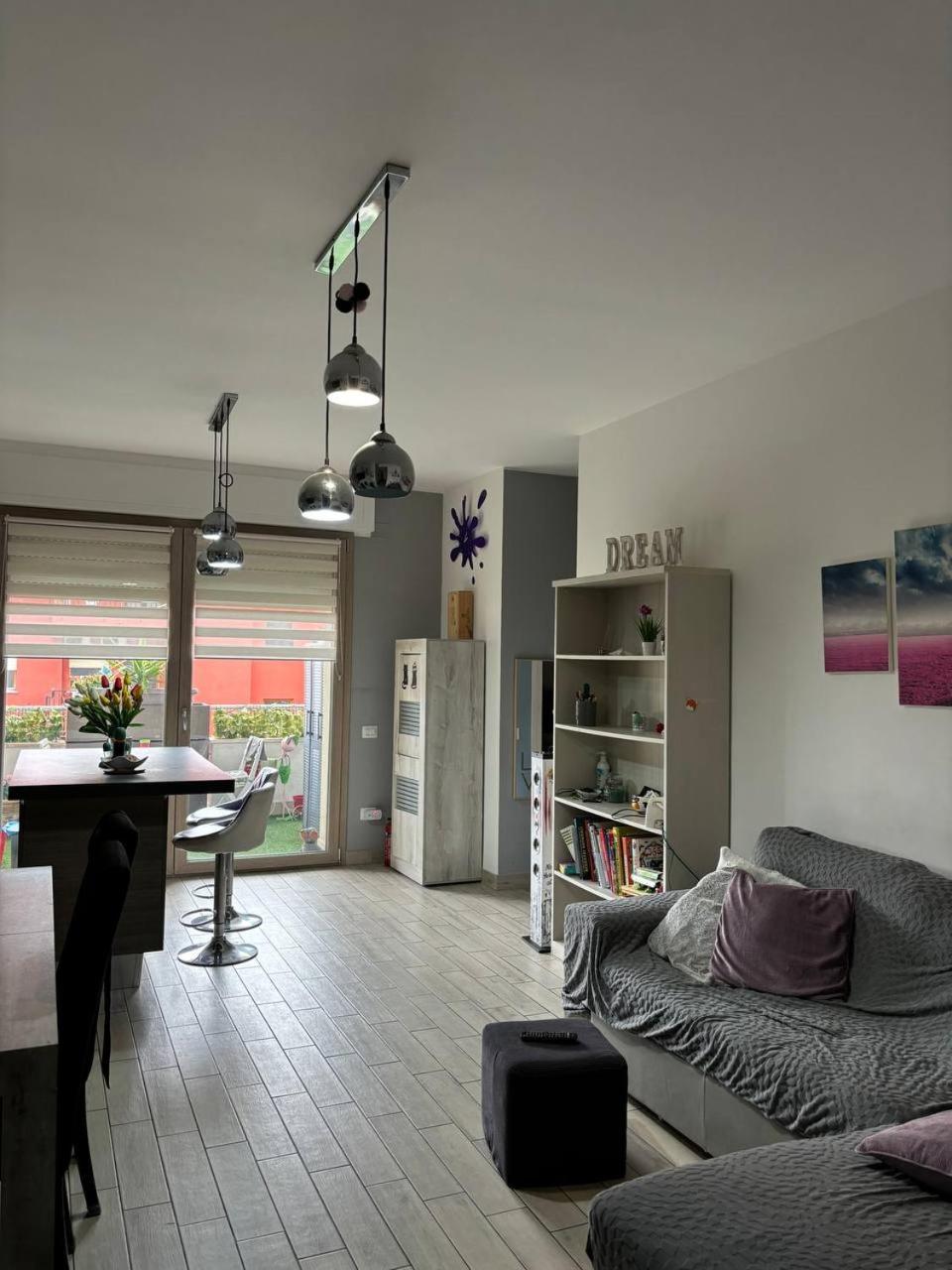 Apartament Pomezia Centro Zewnętrze zdjęcie